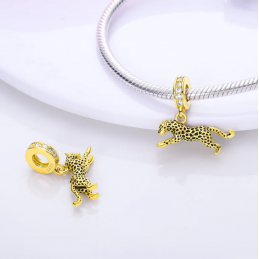 Charm pour bracelet léopard or