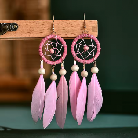 boucles d'oreilles bijoux bohème plume rose perle bois