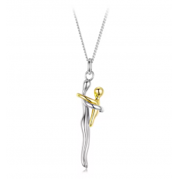 Collier argent or maman enfant dans les bras famille