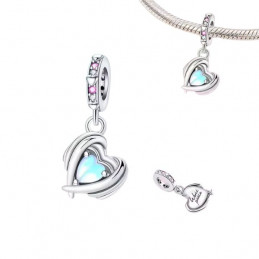 Charm pour bracelet coeur bleu dans aile