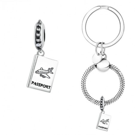 Porte clés avec bijou charm passport vacance voyage