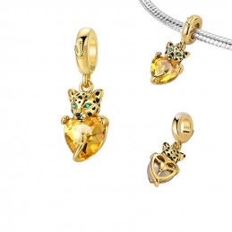 Charm pour bracelet léopard couleur doré sur coeur ambre
