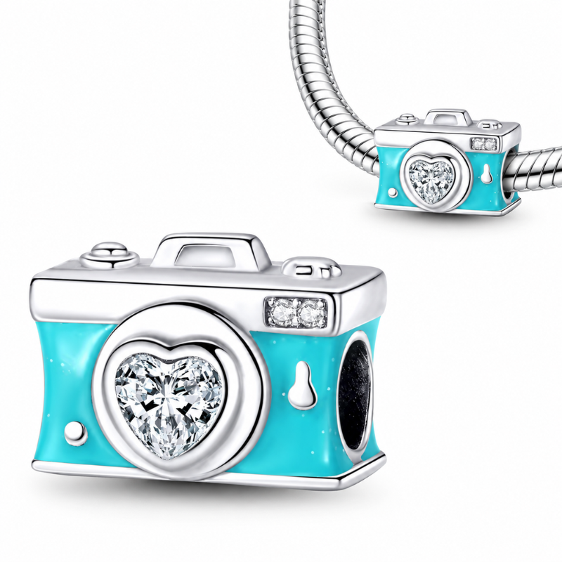Charm pour bracelet appareil photo bleu coeur strass
