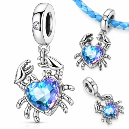 Charm pour bracelet crabe accroché coeur bleu