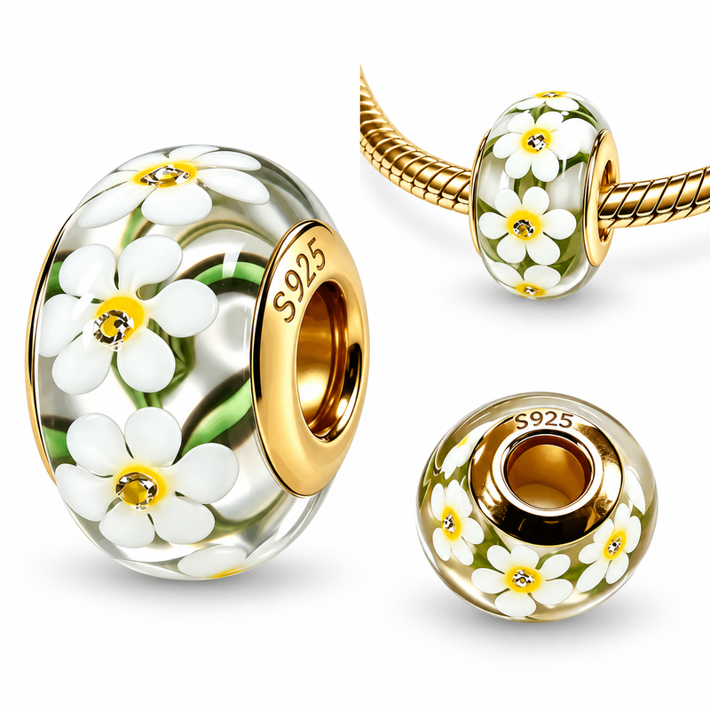 Charm pour bracelet fleurs blanches en verre et doré