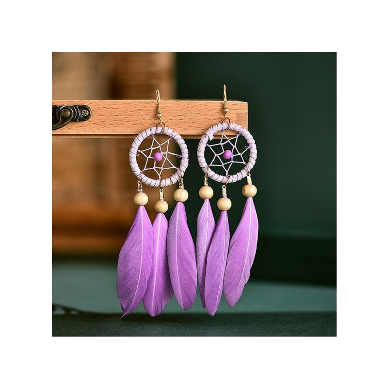 boucles d'oreilles bijoux bohème plume violette perle bois YK