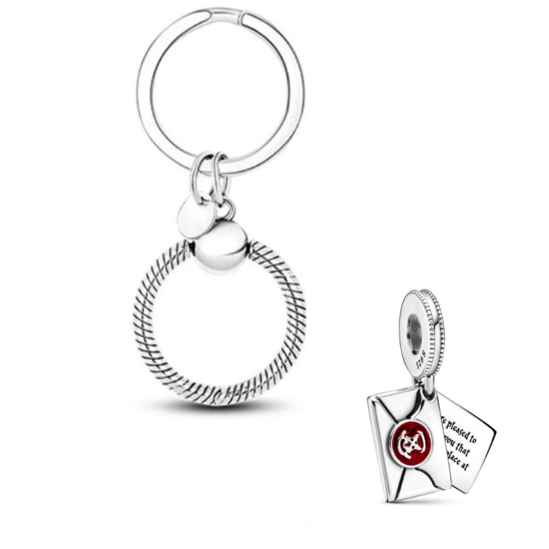 Porte clé avec bijou charm lettre Poudlard Porte clé avec bijou charm lettre Poudlard
