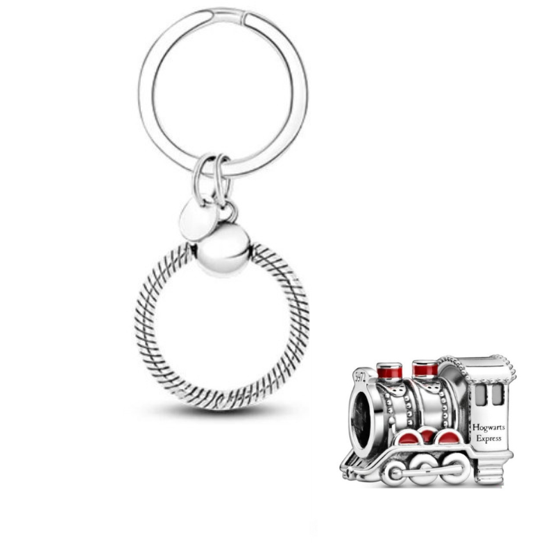 Porte clé avec bijou charm train Poudlard Express Porte clé avec bijou charm train Poudlard Express