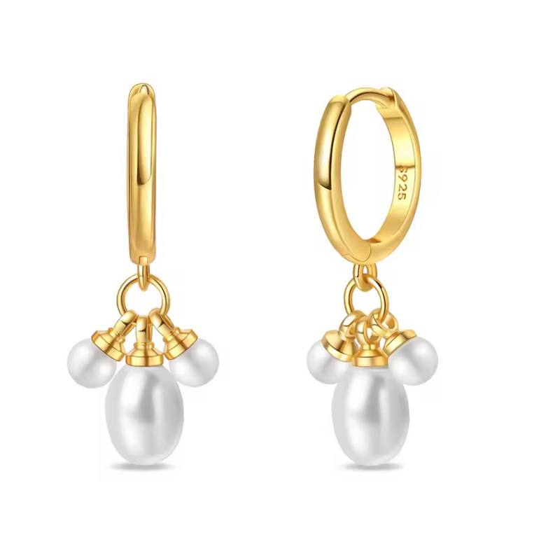boucles d'oreilles or trois perles pendentes boucles d'oreilles or trois perles pendentes