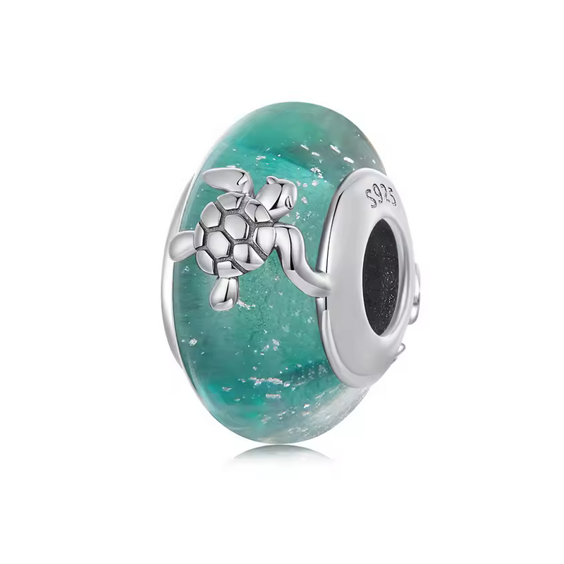 Charm pour bracelet murano vert petite tortue Charm pour bracelet murano vert petite tortue