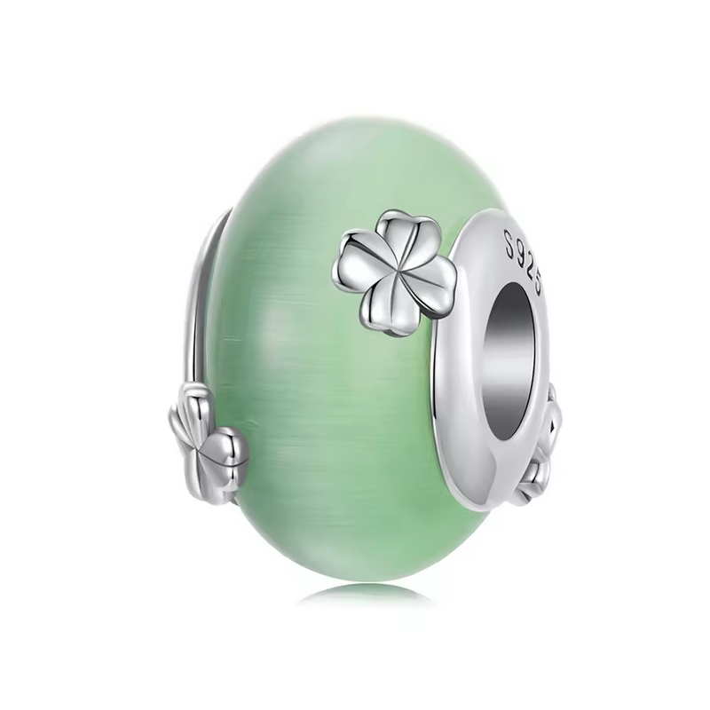 Charm pour bracelet murano vert fleur trèfle porte bohneur Charm pour bracelet murano vert fleur trèfle porte bohneur